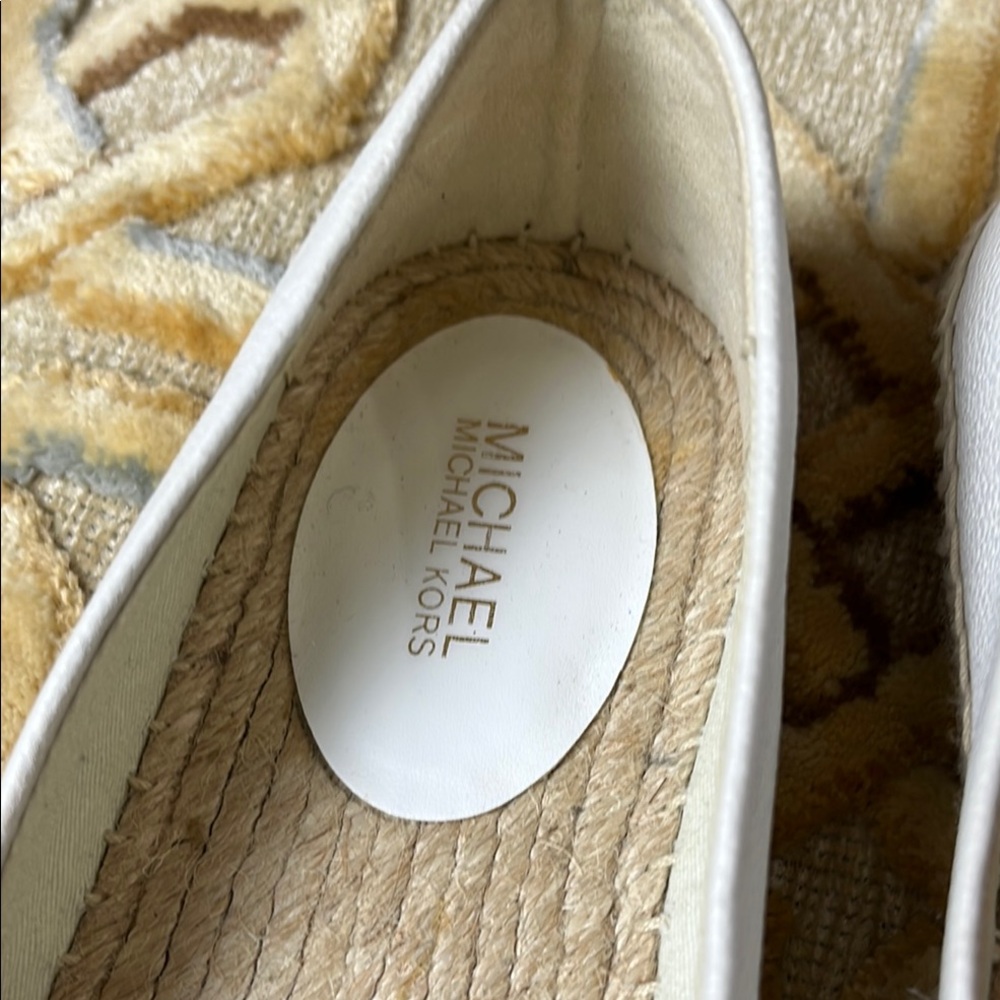 Michael Kors White Kendrick Espadrille Flats NWOT - Picture 12 of 13